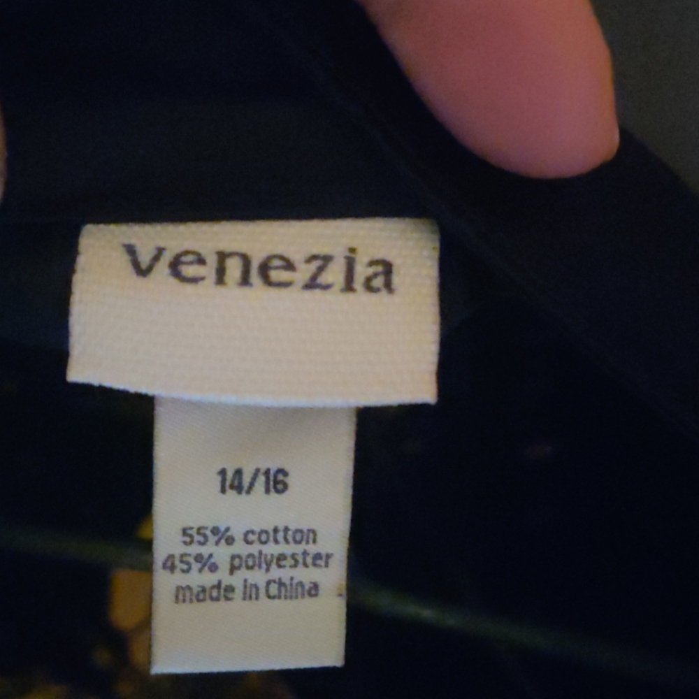 Jacket - Picture 4 of 4